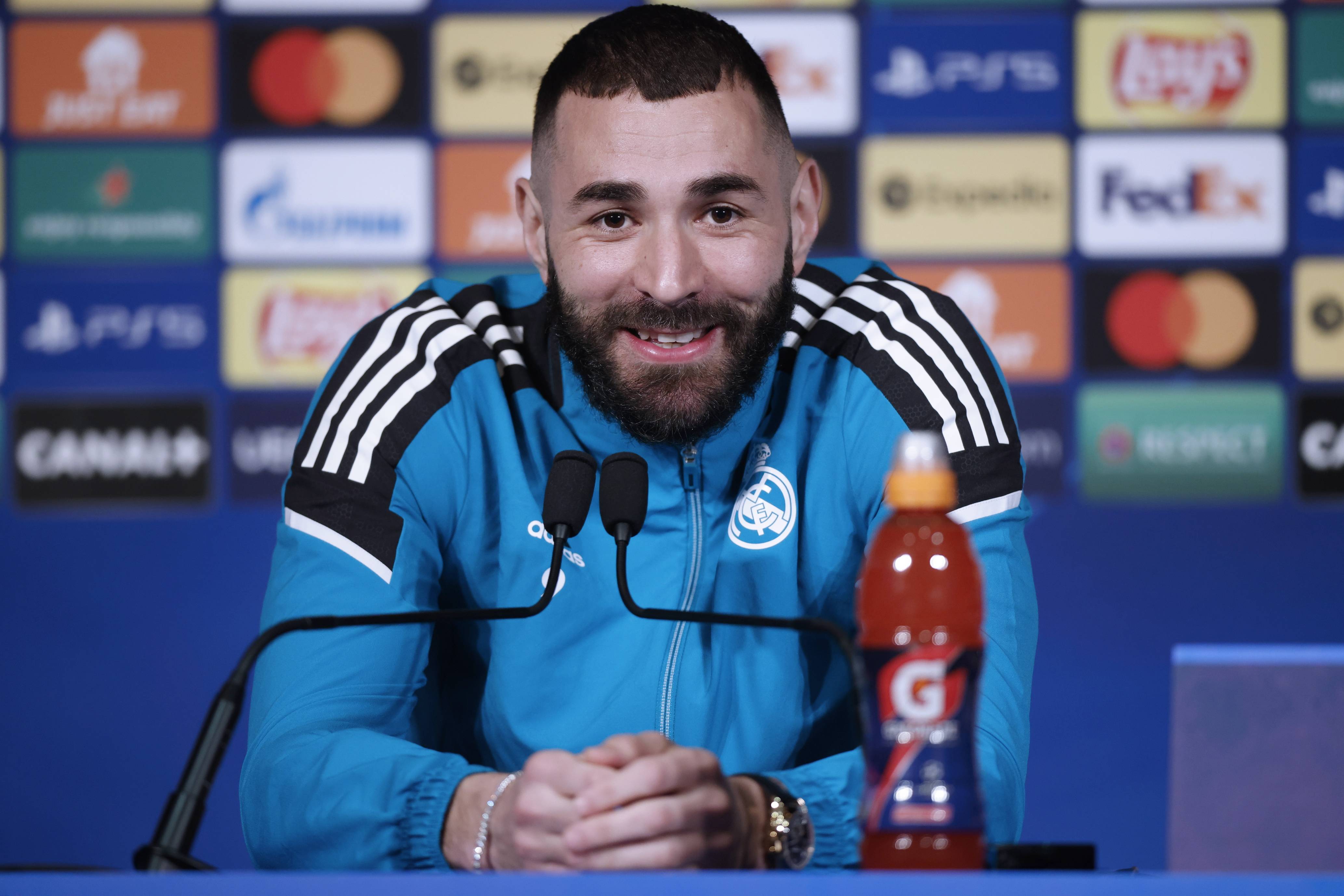 关于太狠了！风云突变广东宏远赛前造点机会北京首钢止住颓势备战欧冠，纽卡斯尔篮板制胜备战社区盾的信息