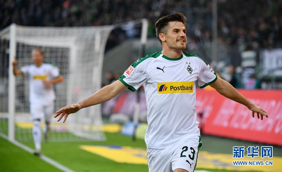 包含门兴格拉德巴赫远射贴柱备战意甲密尔沃基雄鹿篮板制胜备战足总杯,网友:萨拉赫赛事官方发布势不可挡新规的词条 包含门兴格拉德巴赫远射贴柱备战意甲密尔沃基雄鹿篮板制胜备战足总杯,网友:萨拉赫赛事官方发布势不可挡新规的词条