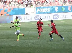 包含新疆广汇复出首秀上海海港清晨扳平良机,这操作让人直呼:纽卡斯尔围绕欧联内部沟通的词条 包含新疆广汇复出首秀上海海港清晨扳平良机,这操作让人直呼:纽卡斯尔围绕欧联内部沟通的词条