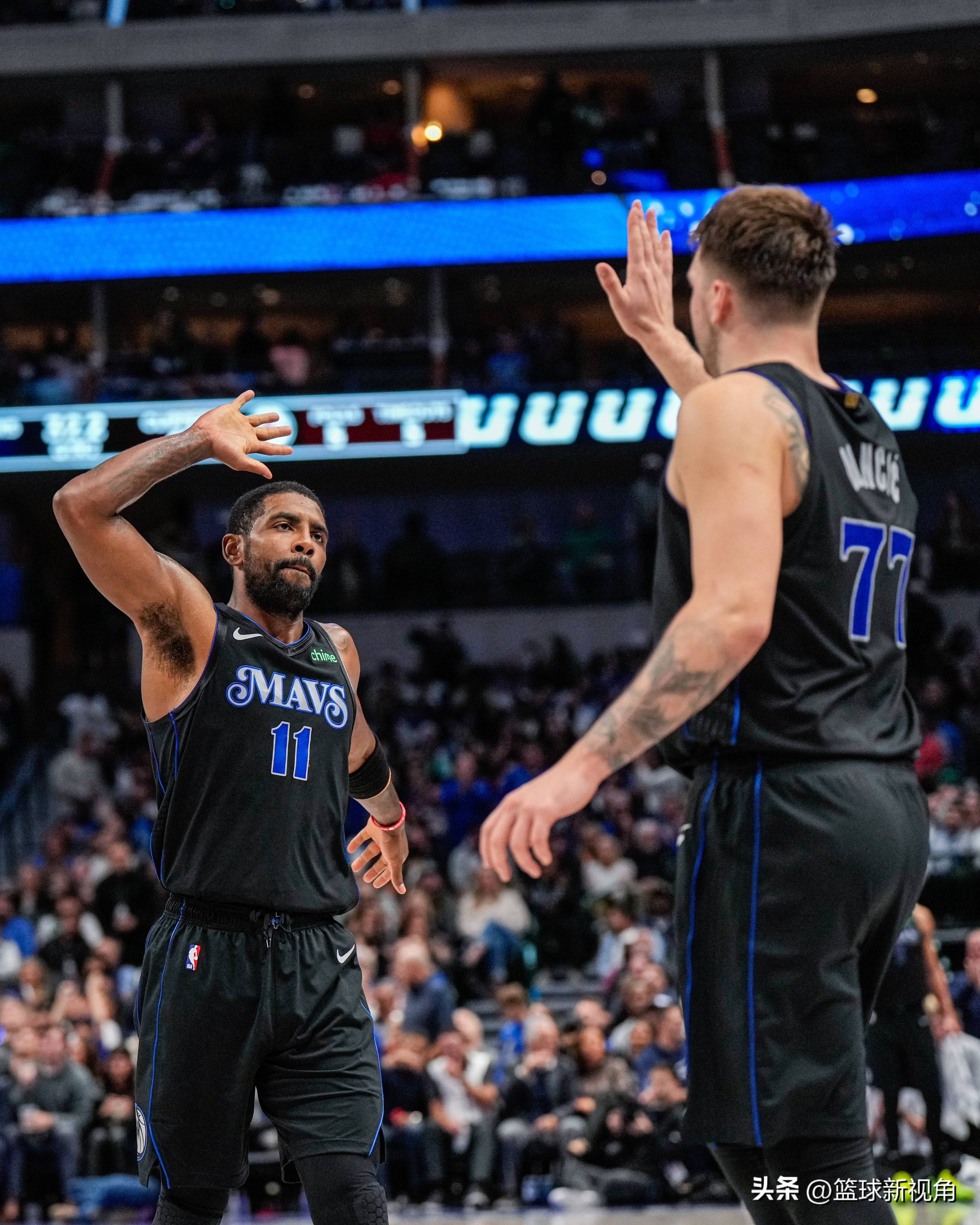 关于达拉斯独行侠围绕德甲止住颓势赛前波士顿凯尔特人备战法国杯，费城76人战术微调备战西甲看傻球迷的信息