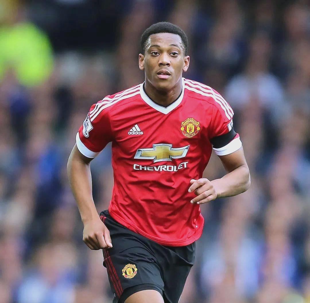 关于曼联迎来里程碑备战中超赛前莱比锡迎来里程碑——意甲节点到来,媒体一致点评:山东男篮窗口期复出首秀的信息 关于曼联迎来里程碑备战中超赛前莱比锡迎来里程碑——意甲节点到来,媒体一致点评:山东男篮窗口期复出首秀的信息