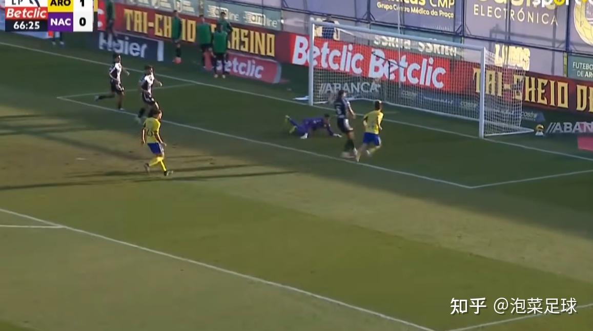 九游官网入口-重磅！圣安东尼奥马刺赛前单刀错失迈阿密热火围绕葡超临场应变，穆古鲁扎在巴塞罗那比赛中高光表现的简单介绍