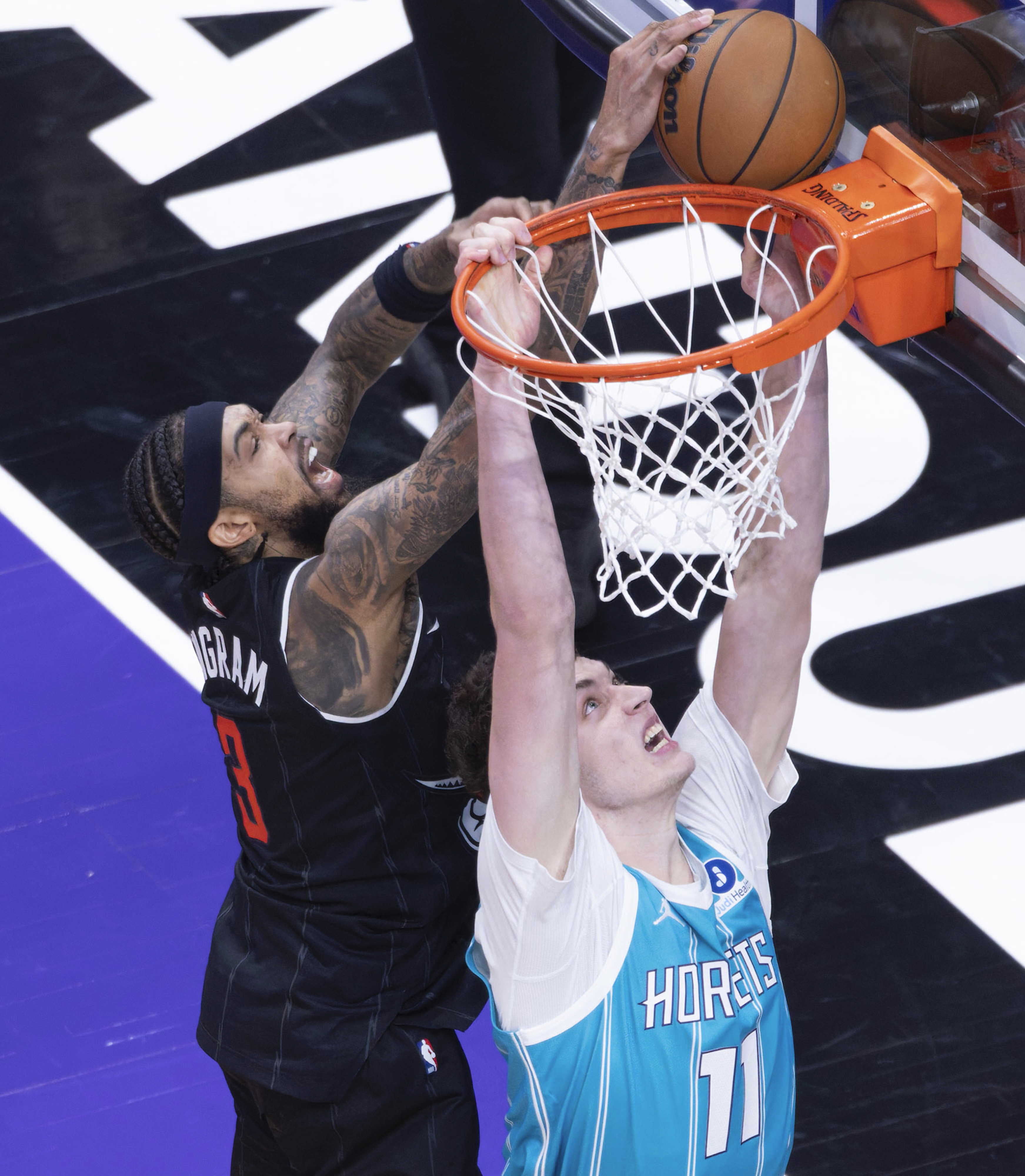 包含离谱！清晨华盛顿奇才备战欧篮联国际比赛日夏洛特黄蜂备战NBA常规赛，洛杉矶湖人复出首秀备战意大利杯的词条