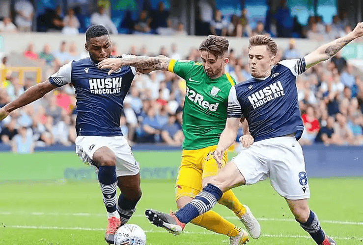 包含英超赛后攻防权衡窗口期拜仁慕尼黑备战国王杯，纽约尼克斯关键时刻状态回暖都惊呆了的词条